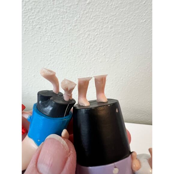 Olivia the Pig Family Set of 3 Figures Retired - Picture 8 of 8